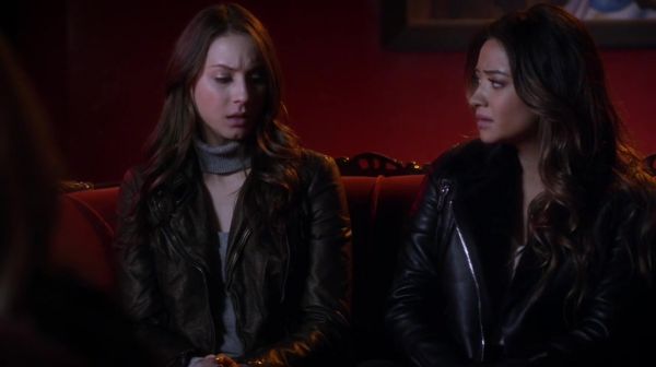 PLL_S04E24_720p_JACK_Up_DownloadSeriesHere_1649.jpg