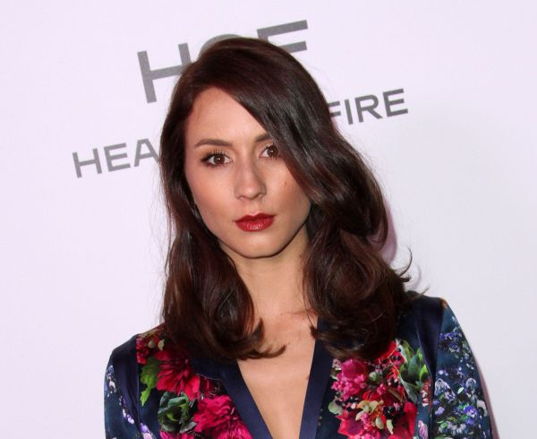 HQ
