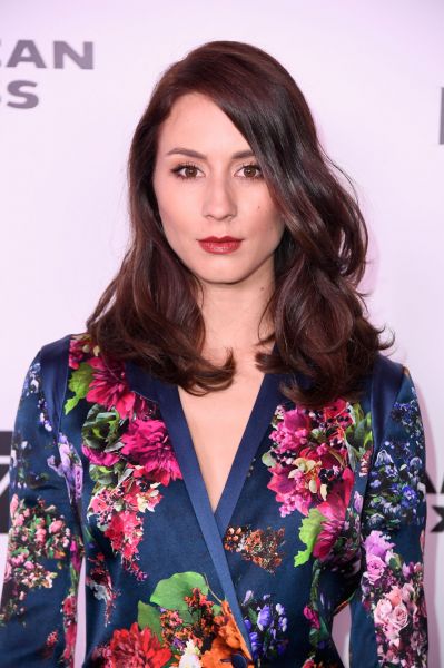 HQ
