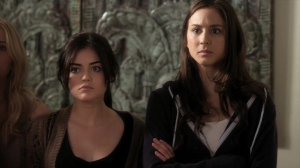 Pretty_Little_Liars_S02x01_720p_Bluray_Dual_PauloADM_0415.jpg
