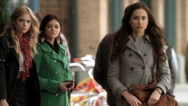 Pretty_Little_Liars_S02x01_720p_Bluray_Dual_PauloADM_1224.jpg