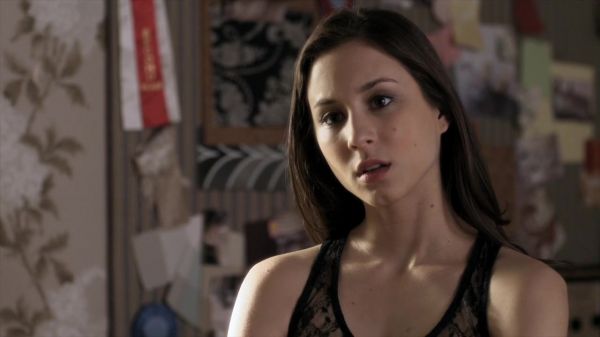 Pretty_Little_Liars_S02x01_720p_Bluray_Dual_PauloADM_1626.jpg