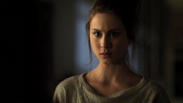Pretty_Little_Liars_S02x03_720p_Bluray_Dual_PauloADM_1217.jpg