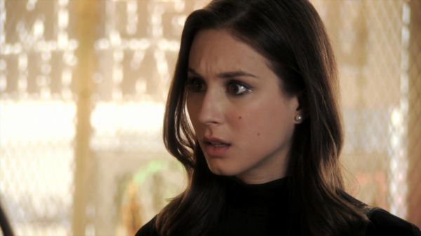 Pretty_Little_Liars_S02x04_720p_Bluray_Dual_PauloADM_0170.jpg