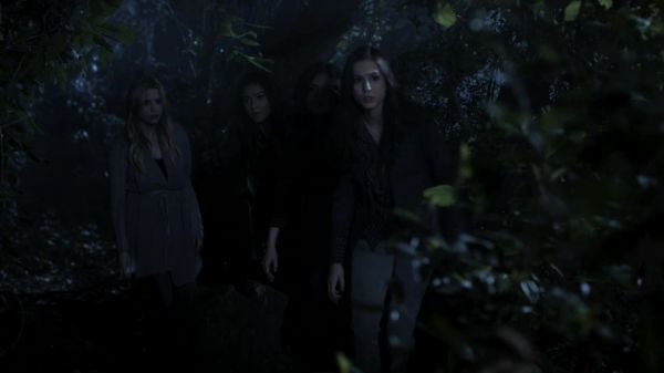 Pretty_Little_Liars_S02x04_720p_Bluray_Dual_PauloADM_2409.jpg