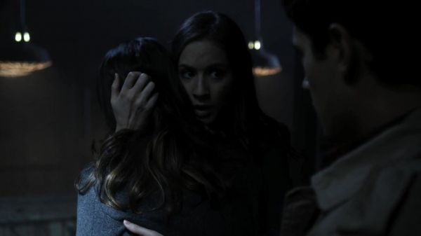 Pretty_Little_Liars_S02x04_720p_Bluray_Dual_PauloADM_2480.jpg