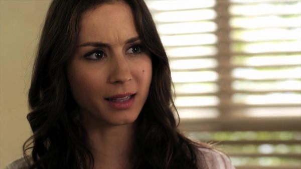 Pretty_Little_Liars_S02x05_720p_Bluray_Dual_PauloADM_1107.jpg