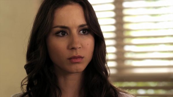 Pretty_Little_Liars_S02x05_720p_Bluray_Dual_PauloADM_1111.jpg
