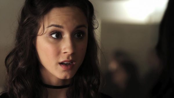 Pretty_Little_Liars_S02x05_720p_Bluray_Dual_PauloADM_1472.jpg