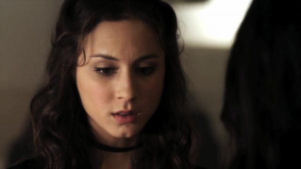 Pretty_Little_Liars_S02x05_720p_Bluray_Dual_PauloADM_1487.jpg
