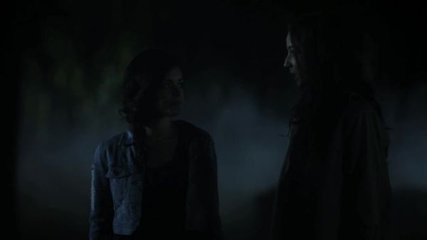 Pretty_Little_Liars_S02x05_720p_Bluray_Dual_PauloADM_2385.jpg