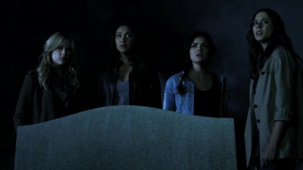 Pretty_Little_Liars_S02x05_720p_Bluray_Dual_PauloADM_2470.jpg
