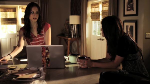 Pretty_Little_Liars_S02x06_720p_Bluray_Dual_PauloADM_0605.jpg