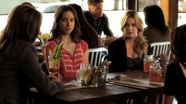 Pretty_Little_Liars_S02x06_720p_Bluray_Dual_PauloADM_0704.jpg