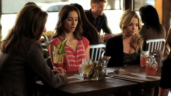Pretty_Little_Liars_S02x06_720p_Bluray_Dual_PauloADM_0706.jpg