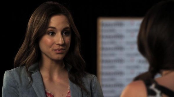 Pretty_Little_Liars_S02x06_720p_Bluray_Dual_PauloADM_0952.jpg