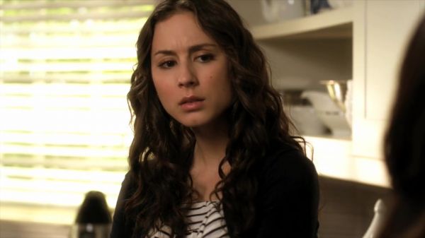 Pretty_Little_Liars_S02x07_720p_Bluray_Dual_PauloADM_0140.jpg