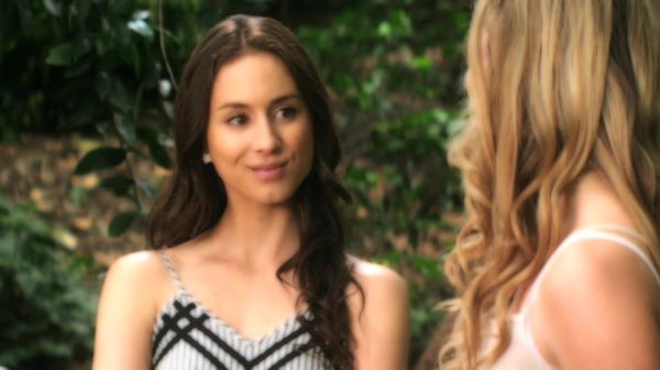 Pretty_Little_Liars_S02x07_720p_Bluray_Dual_PauloADM_1331.jpg