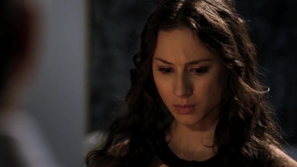 Pretty_Little_Liars_S02x07_720p_Bluray_Dual_PauloADM_2201.jpg