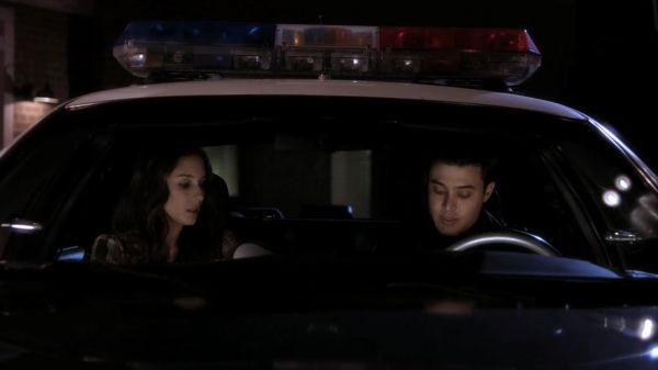 Pretty_Little_Liars_S02x07_720p_Bluray_Dual_PauloADM_2465.jpg