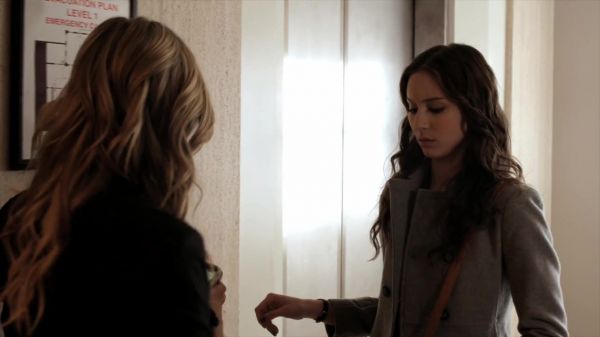 Pretty_Little_Liars_S02x08_720p_Bluray_Dual_PauloADM_1090.jpg