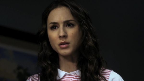 Pretty_Little_Liars_S02x08_720p_Bluray_Dual_PauloADM_1936.jpg
