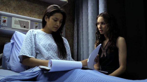Pretty_Little_Liars_S02x08_720p_Bluray_Dual_PauloADM_2433.jpg