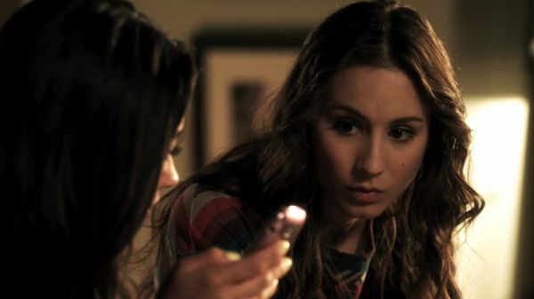 Pretty_Little_Liars_S02x09_720p_Bluray_Dual_PauloADM_1779.jpg