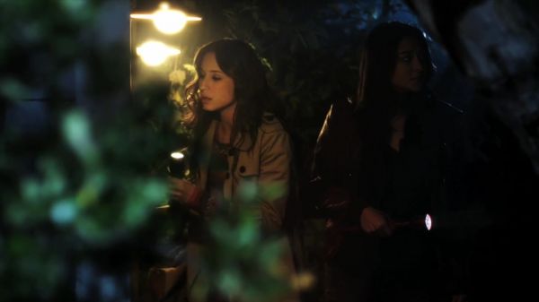 Pretty_Little_Liars_S02x09_720p_Bluray_Dual_PauloADM_1960.jpg