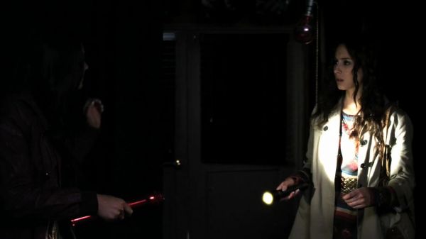 Pretty_Little_Liars_S02x09_720p_Bluray_Dual_PauloADM_1996.jpg