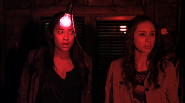 Pretty_Little_Liars_S02x09_720p_Bluray_Dual_PauloADM_2544.jpg