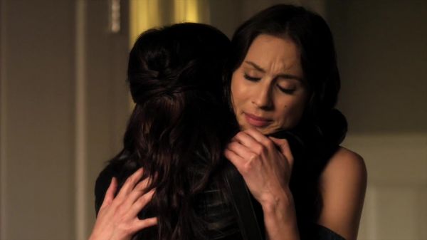 Pretty_Little_Liars_S02x10_720p_Bluray_Dual_PauloADM_2508.jpg
