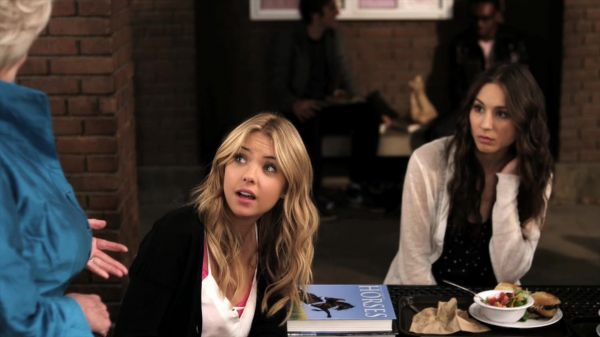 Pretty_Little_Liars_S02x11_720p_Bluray_Dual_PauloADM_0536.jpg