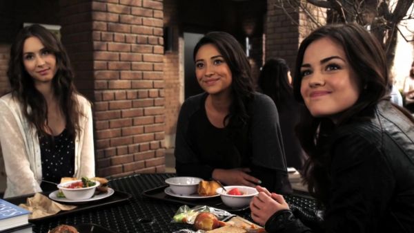 Pretty_Little_Liars_S02x11_720p_Bluray_Dual_PauloADM_0548.jpg