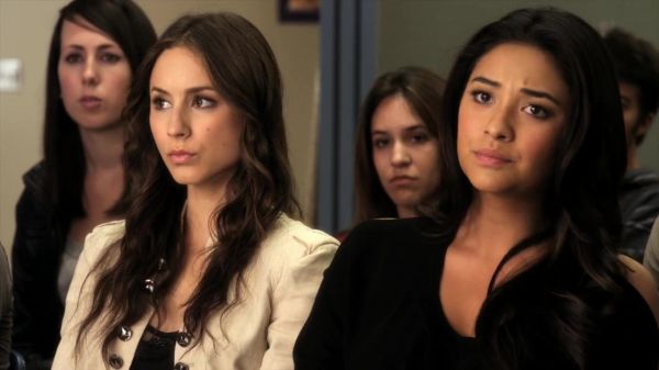 Pretty_Little_Liars_S02x11_720p_Bluray_Dual_PauloADM_0987.jpg