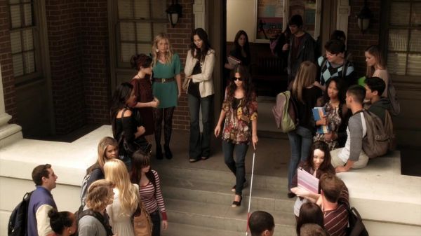 Pretty_Little_Liars_S02x11_720p_Bluray_Dual_PauloADM_1039.jpg