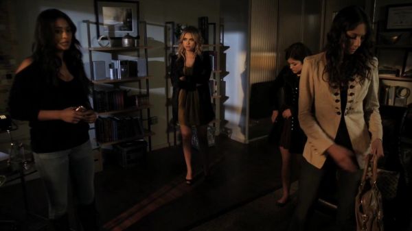 Pretty_Little_Liars_S02x11_720p_Bluray_Dual_PauloADM_2579.jpg