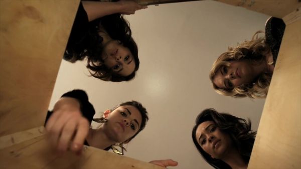 Pretty_Little_Liars_S02x12_720p_Bluray_Dual_PauloADM_0647.jpg