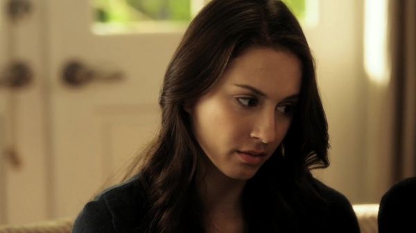 Pretty_Little_Liars_S02x12_720p_Bluray_Dual_PauloADM_0815.jpg