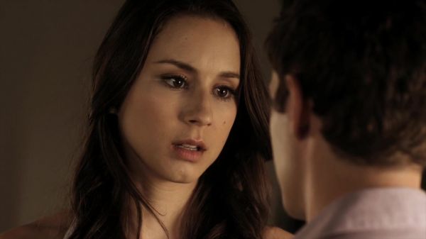 Pretty_Little_Liars_S02x12_720p_Bluray_Dual_PauloADM_1588.jpg