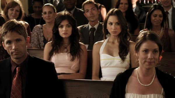 Pretty_Little_Liars_S02x12_720p_Bluray_Dual_PauloADM_1719.jpg