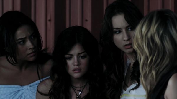 Pretty_Little_Liars_S02x12_720p_Bluray_Dual_PauloADM_2242.jpg