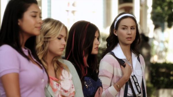 Pretty_Little_Liars_S02x13_720p_Bluray_Dual_PauloADM_0264.jpg