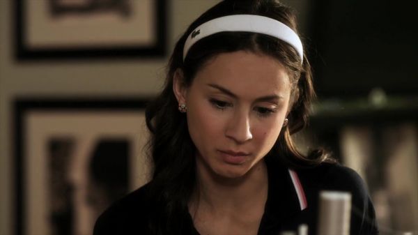 Pretty_Little_Liars_S02x13_720p_Bluray_Dual_PauloADM_1234.jpg