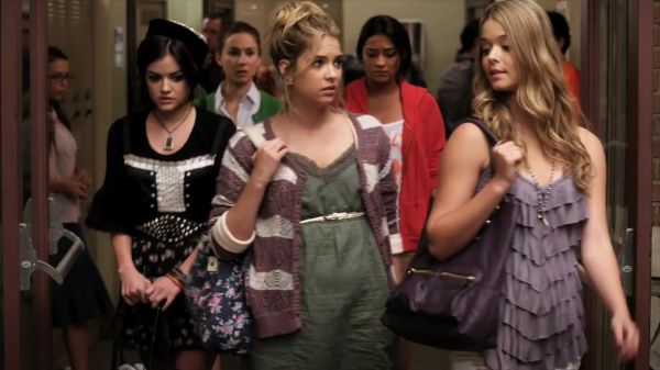 Pretty_Little_Liars_S02x13_720p_Bluray_Dual_PauloADM_1521.jpg