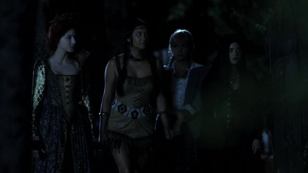 Pretty_Little_Liars_S02x13_720p_Bluray_Dual_PauloADM_2129.jpg