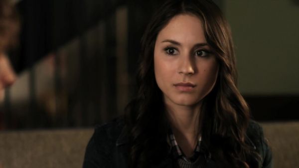Pretty_Little_Liars_S02x16_720p_Bluray_Dual_PauloADM_1408.jpg