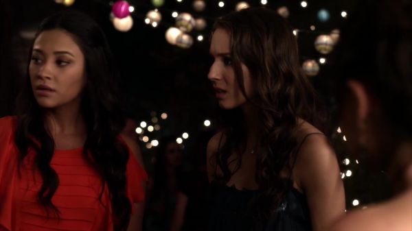 Pretty_Little_Liars_S02x22_720p_Bluray_Dual_PauloADM_1647.jpg