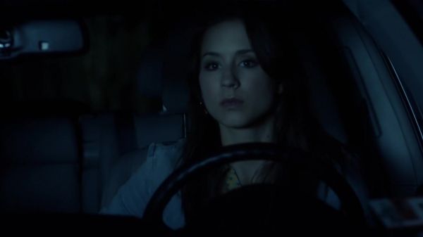 Pretty_Little_Liars_S03E01_BluRay_Rip_720p_Dual_Audio_WWW_TORRENTDOSFILMES_COM_1775.jpg