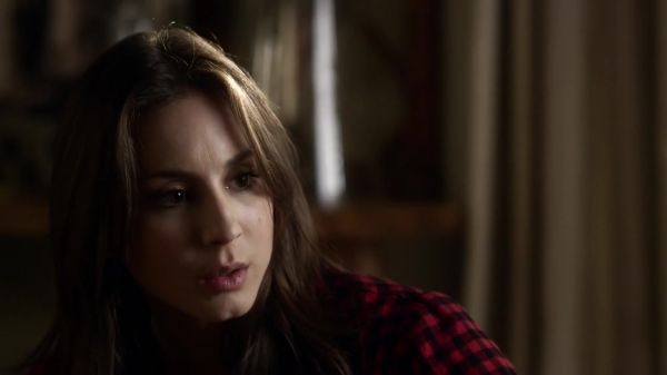 Pretty_Little_Liars_S03E01_BluRay_Rip_720p_Dual_Audio_WWW_TORRENTDOSFILMES_COM_2341.jpg